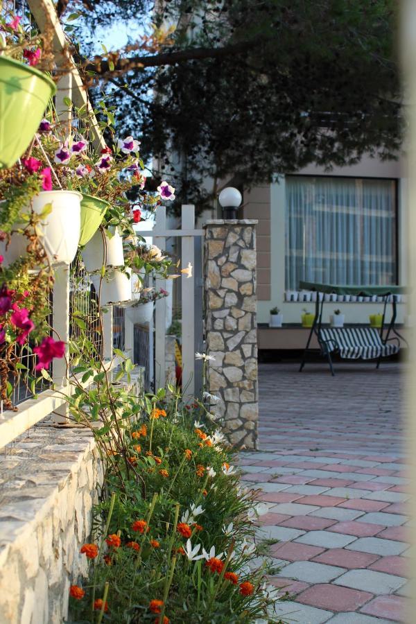 Hotel Villa Aljor Голем Екстериор снимка