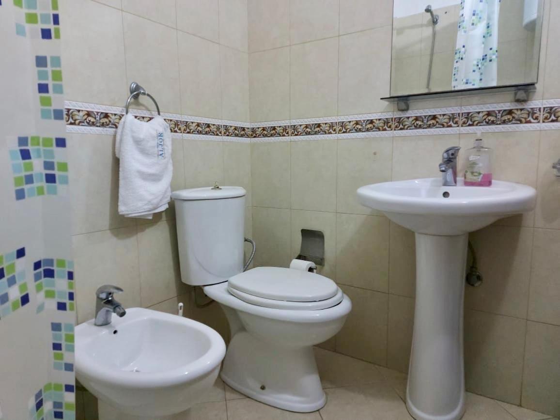 Hotel Villa Aljor Голем Екстериор снимка