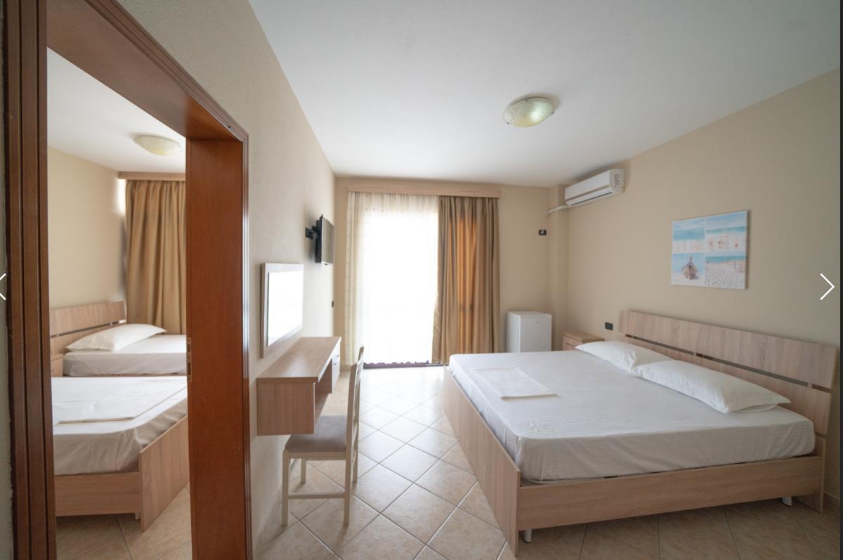 Hotel Villa Aljor Голем Екстериор снимка
