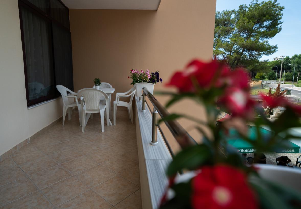 Hotel Villa Aljor Голем Екстериор снимка